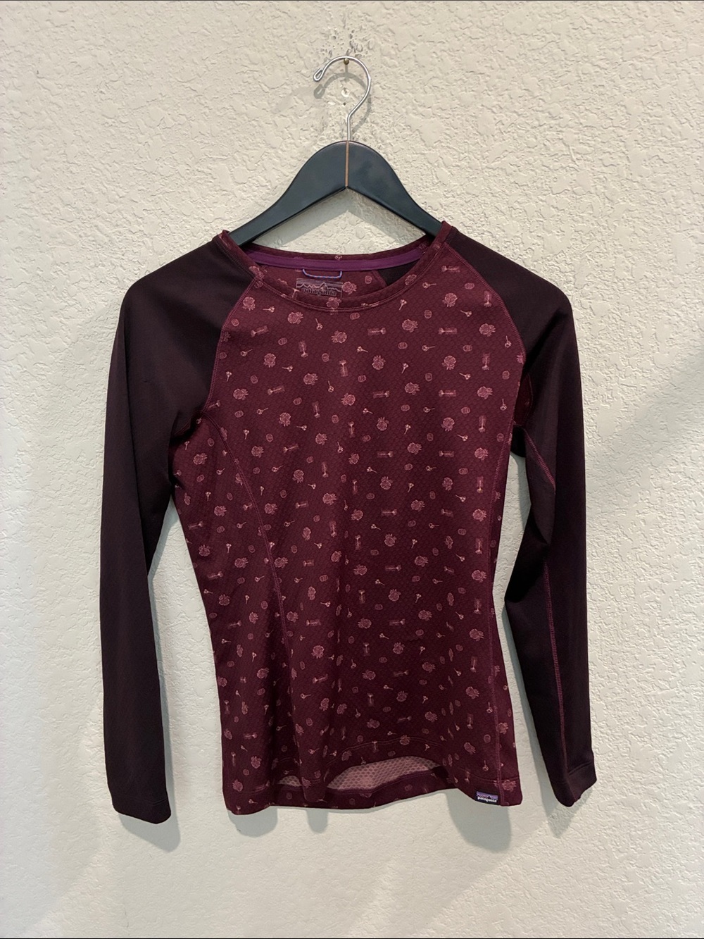 Patagonia Women's Long-Sleeve Crew Top in Deep Burgundy with Pattern